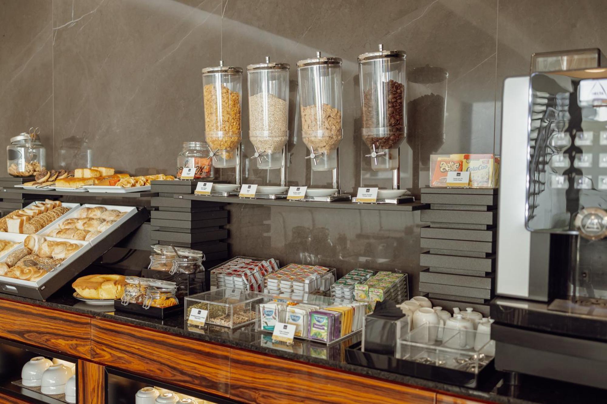 Abc Hotel Porto - Boavista Luaran gambar